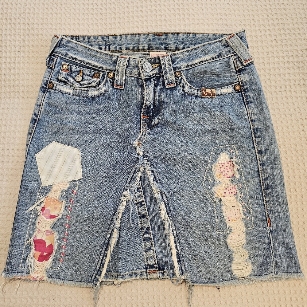 TRUE RELIGION WOODSTOCK DENIM SKIRT – SIZE 28 | RARE VINTAGE Y2K BOHO - Picture 6 of 8